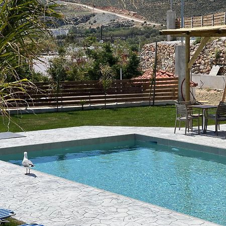 Grande Blue Suites With Private Bay Αρχάγγελος Εξωτερικό φωτογραφία