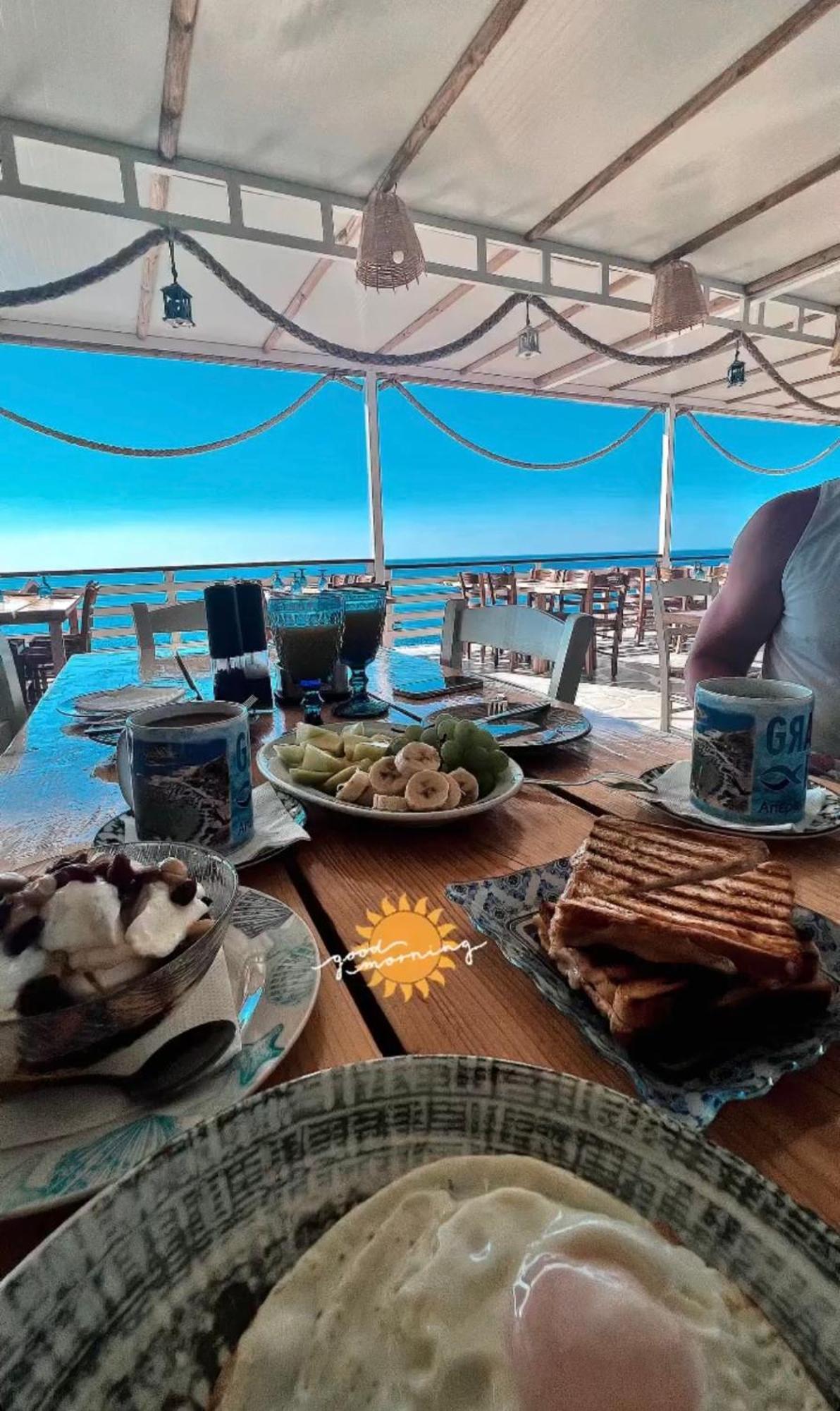 Grande Blue Suites With Private Bay Αρχάγγελος Εξωτερικό φωτογραφία